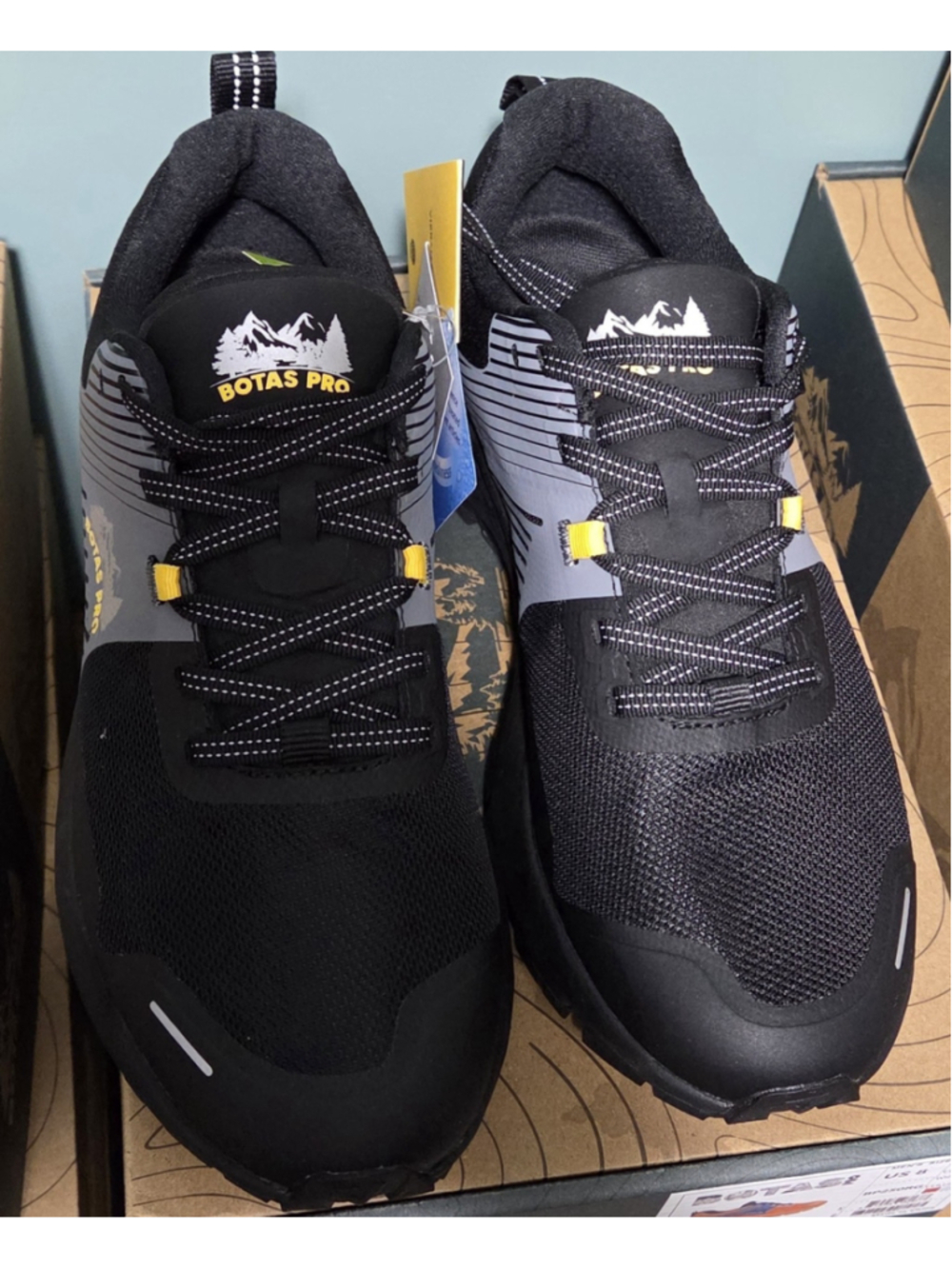 New Botas Pro BP250 Black Outdoor Running Shoes – Sizes Available